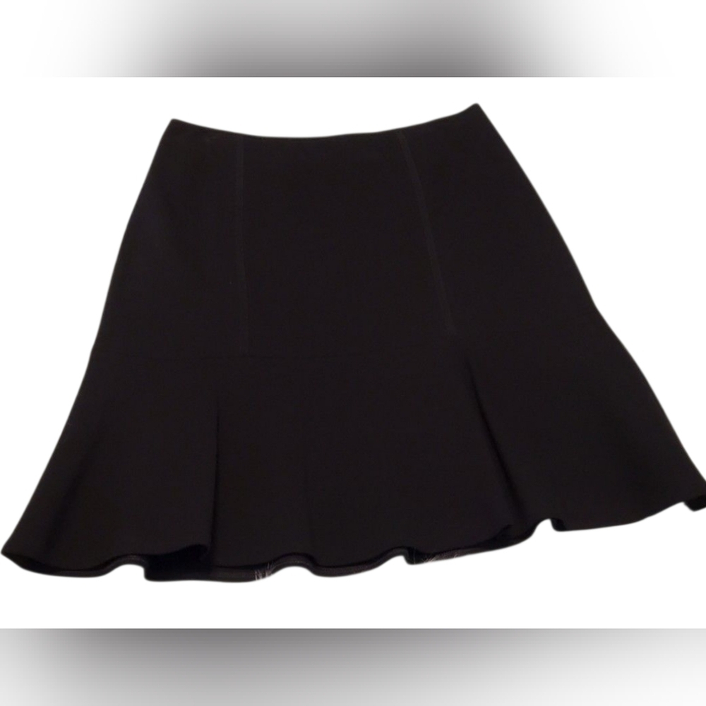 White House Black Market Ponte Fit Flare Black A-Line Fluted Short Skirt Size 4